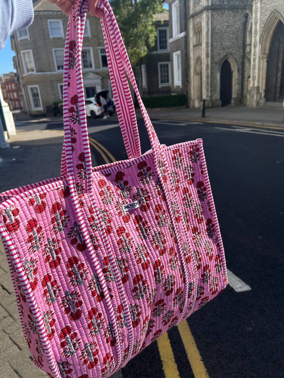 Bubble gum pink red tiny rose Reversible Tote bag