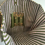 Green tiger Tote bag
