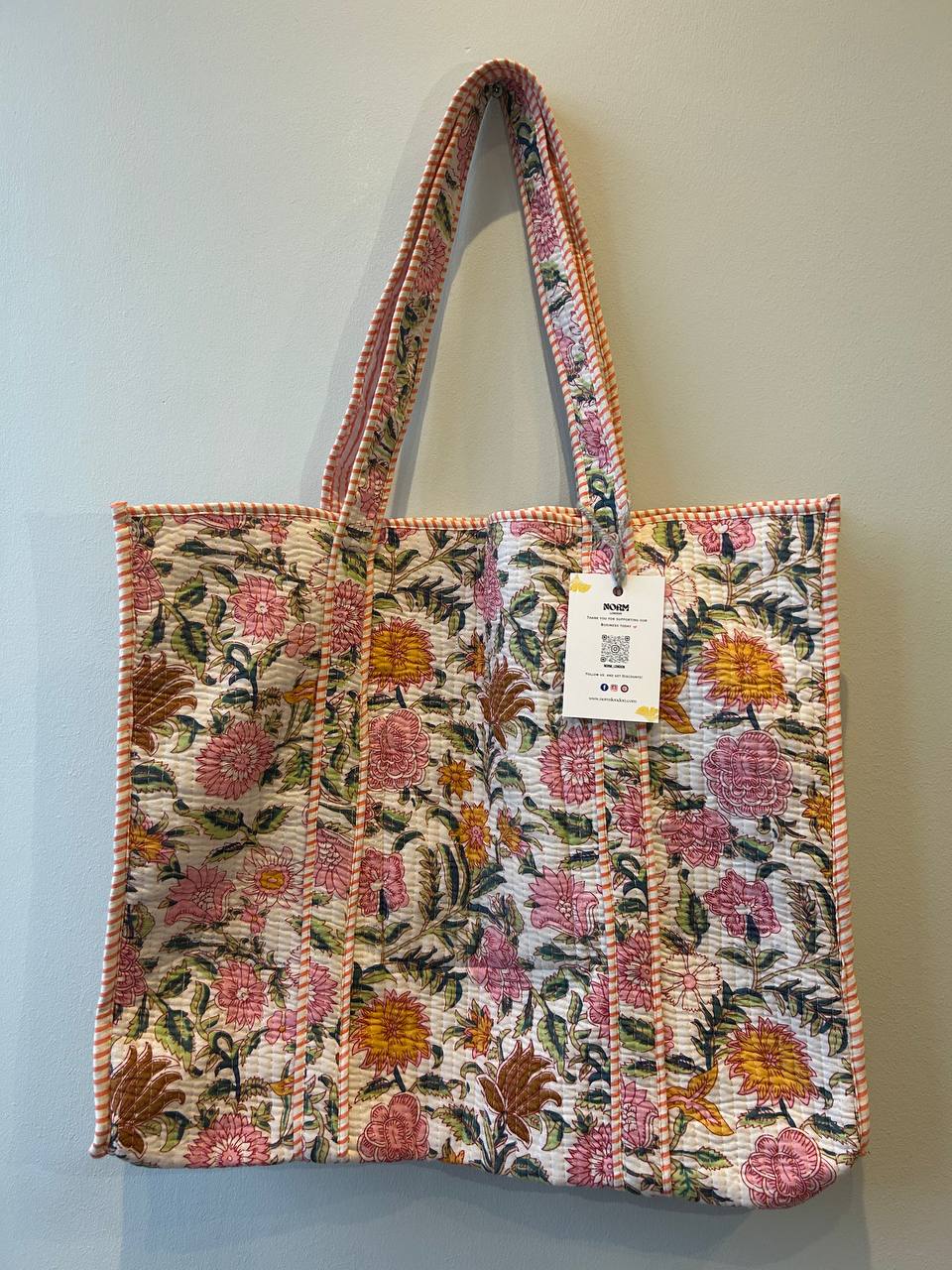 CREAME FLORAL ZIPPER TOTE