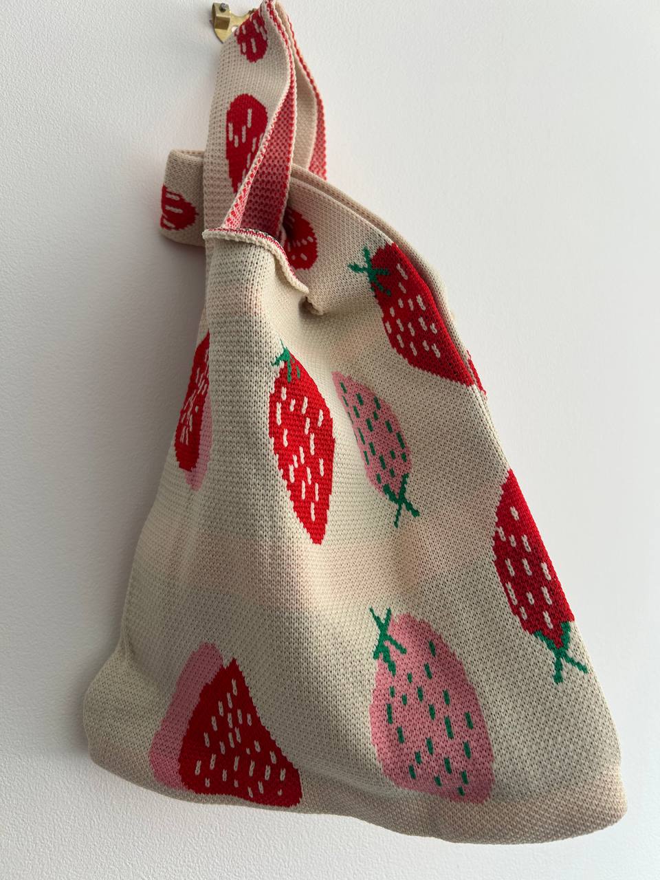 KNOT BAG STRAWBERRIES