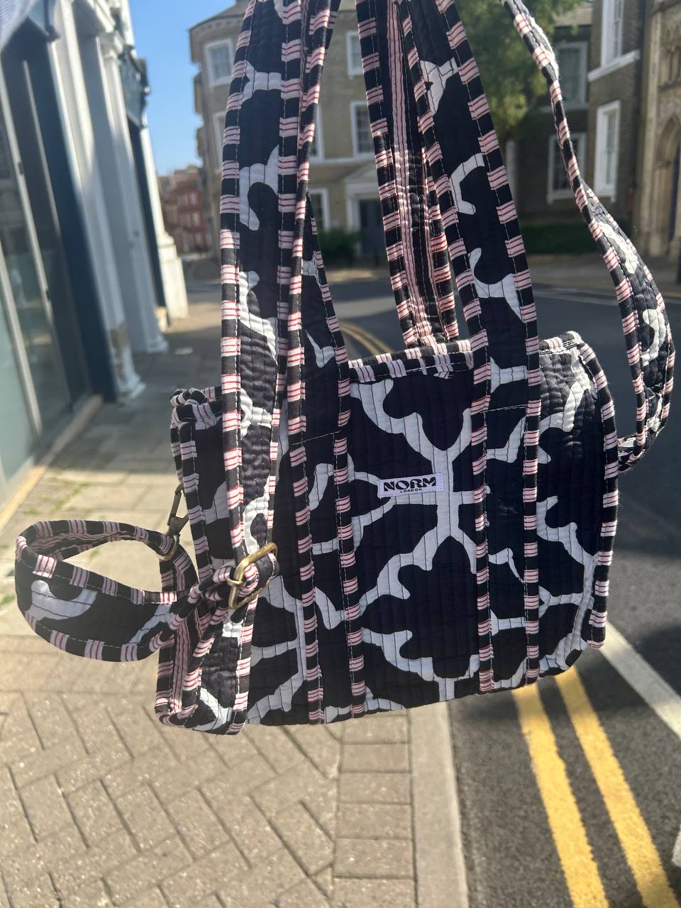 BLACK WHITE TINY BAG