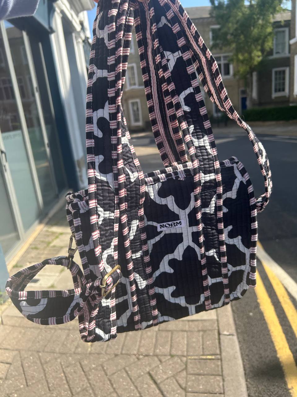 BLACK WHITE TINY BAG
